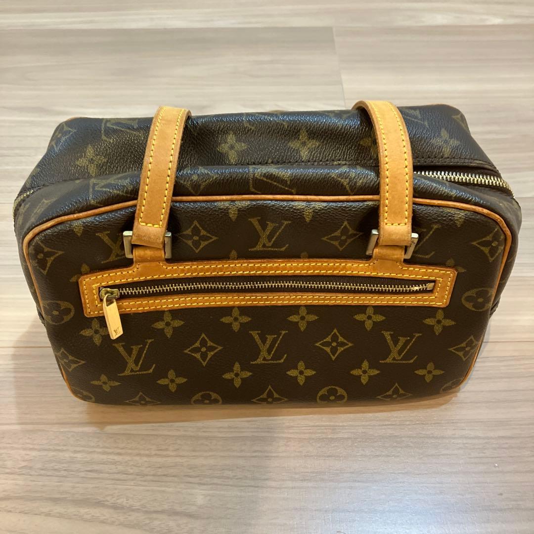 ルイヴィトン　LV シテMM モノグラム　ショルダーバッグ