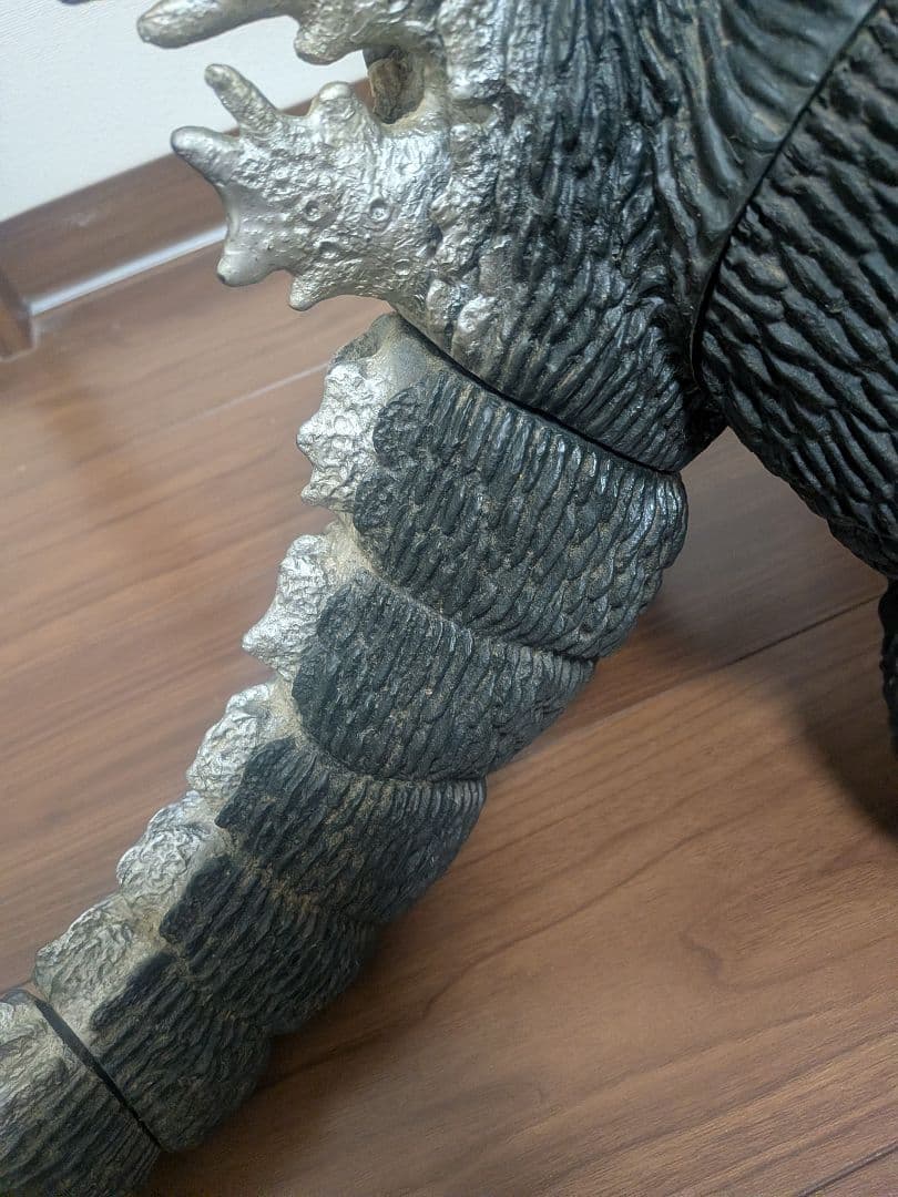 ゴジラ フィギュア