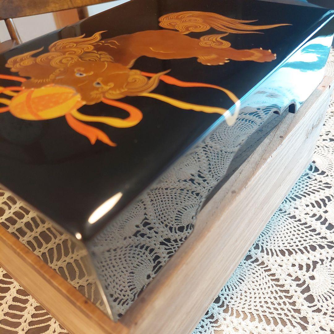 輪島塗　 文箱　 獅子デザイン