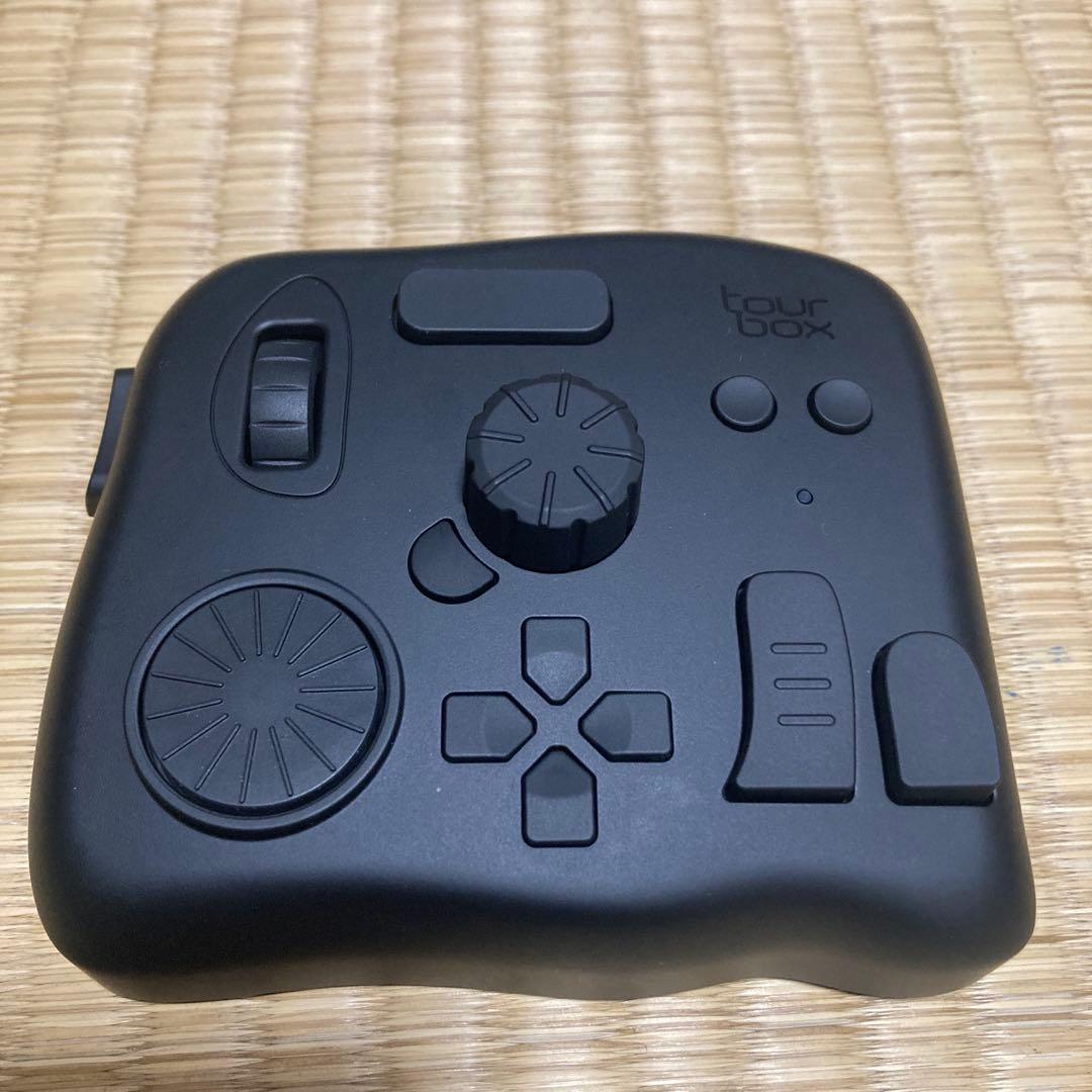 ほぼ未使用、ツアーボックスエリートTourBox Elite 専用ケース付属