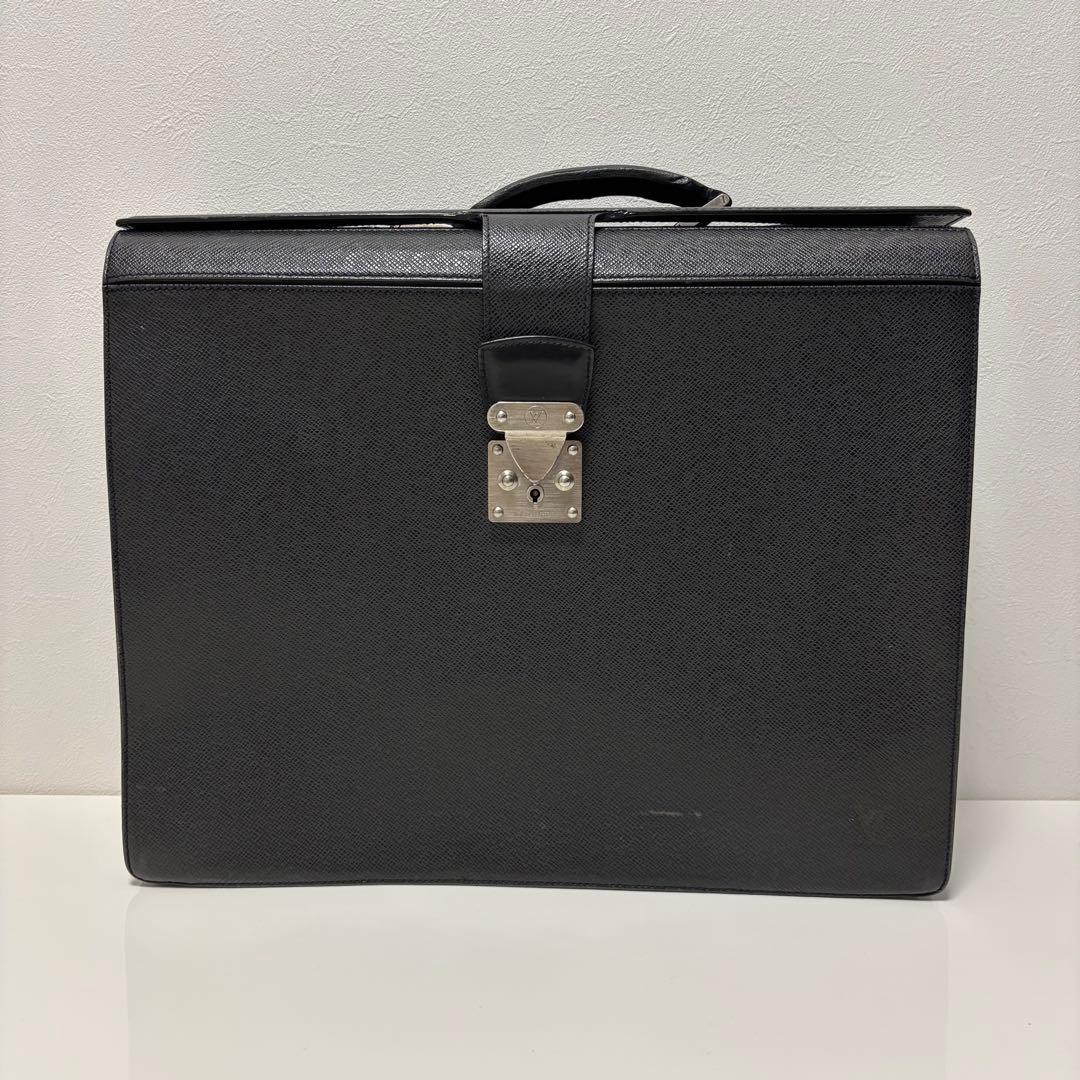 ルイヴィトン タイガ 書類カバン ブリーフケース アルドワーズ