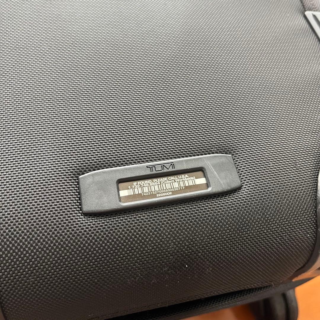 TUMI ALPHA インターナショナル デュアルアクセス ブラックゴールド