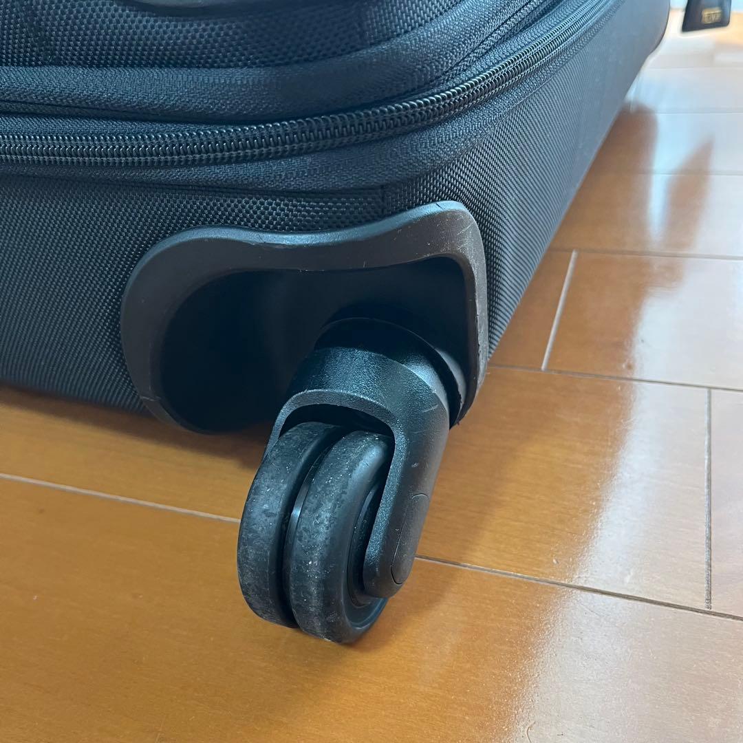 TUMI ALPHA インターナショナル デュアルアクセス ブラックゴールド