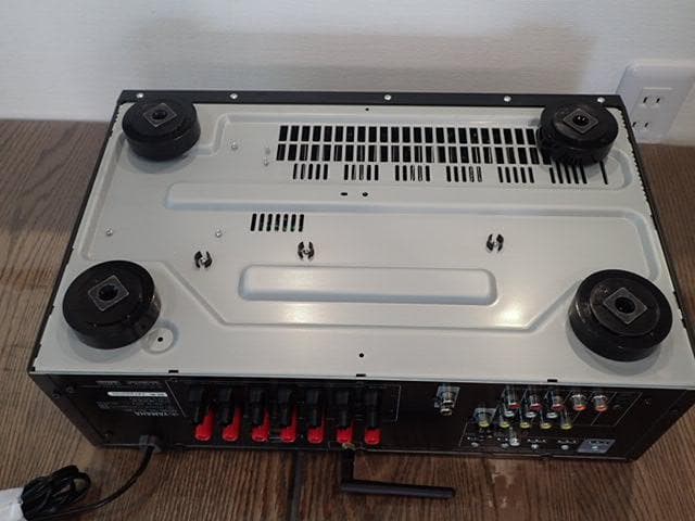 YAMAHA　AVアンプ　RX-V581　超美品・快調・リモコン付き・人気機種