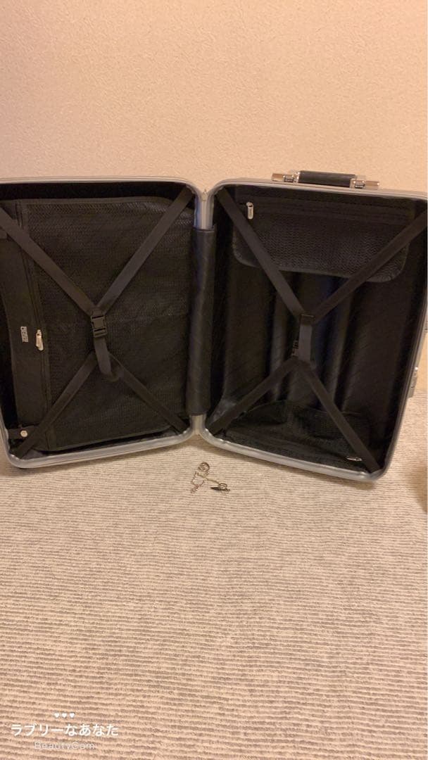 ZERO HALLIBURTON キャリーケース 4輪 59L シルバー