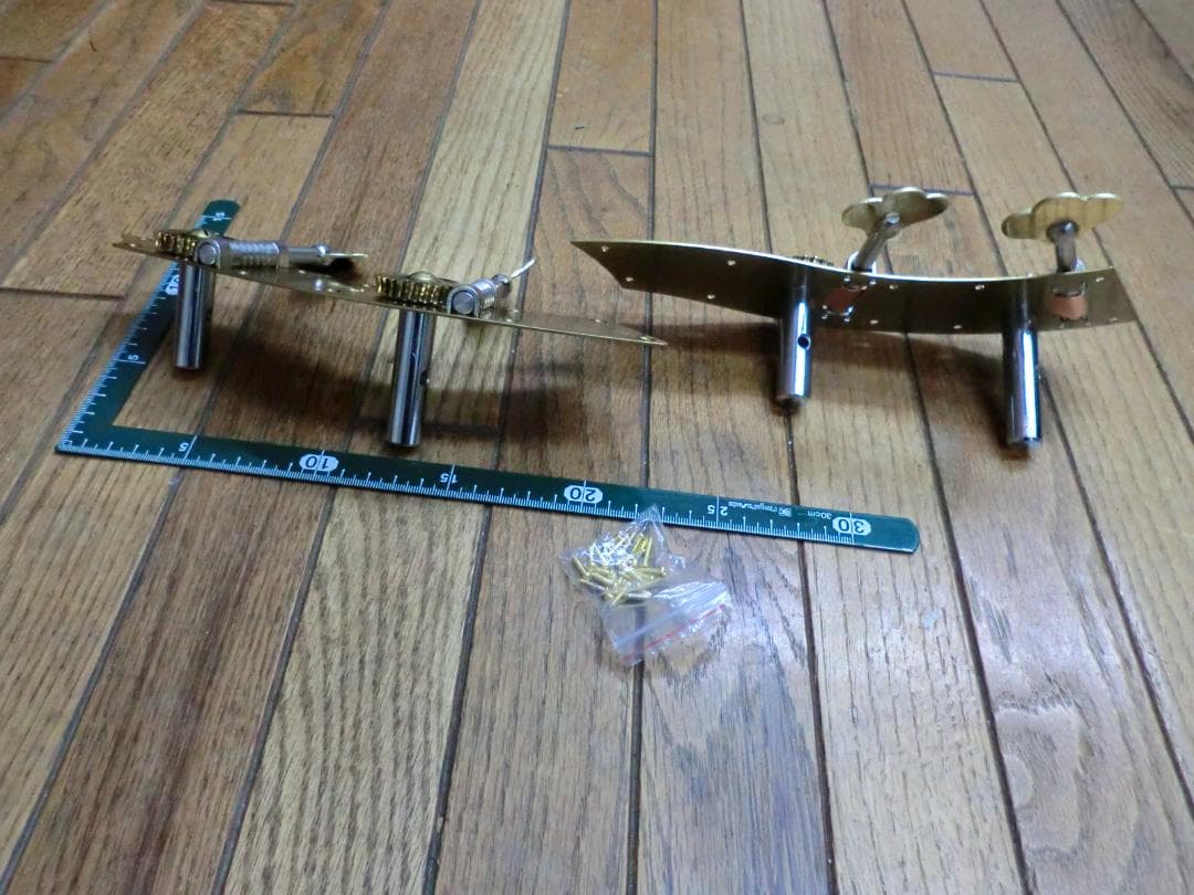 コントラバス（ウッドベース）用糸巻