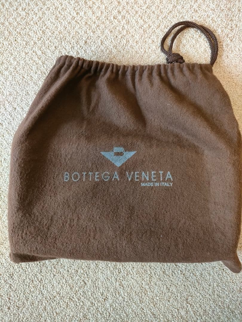 ボッテガヴェネタ　 イントレチャート　ショルダーバック