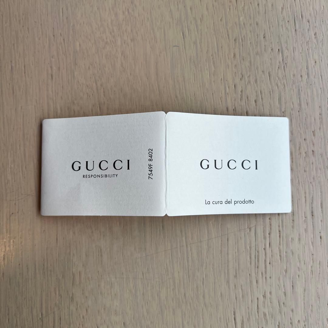 最終価格・GUCCIレザー 二つ折り財布モーブピンク色GGロゴ入り新品未使用美品