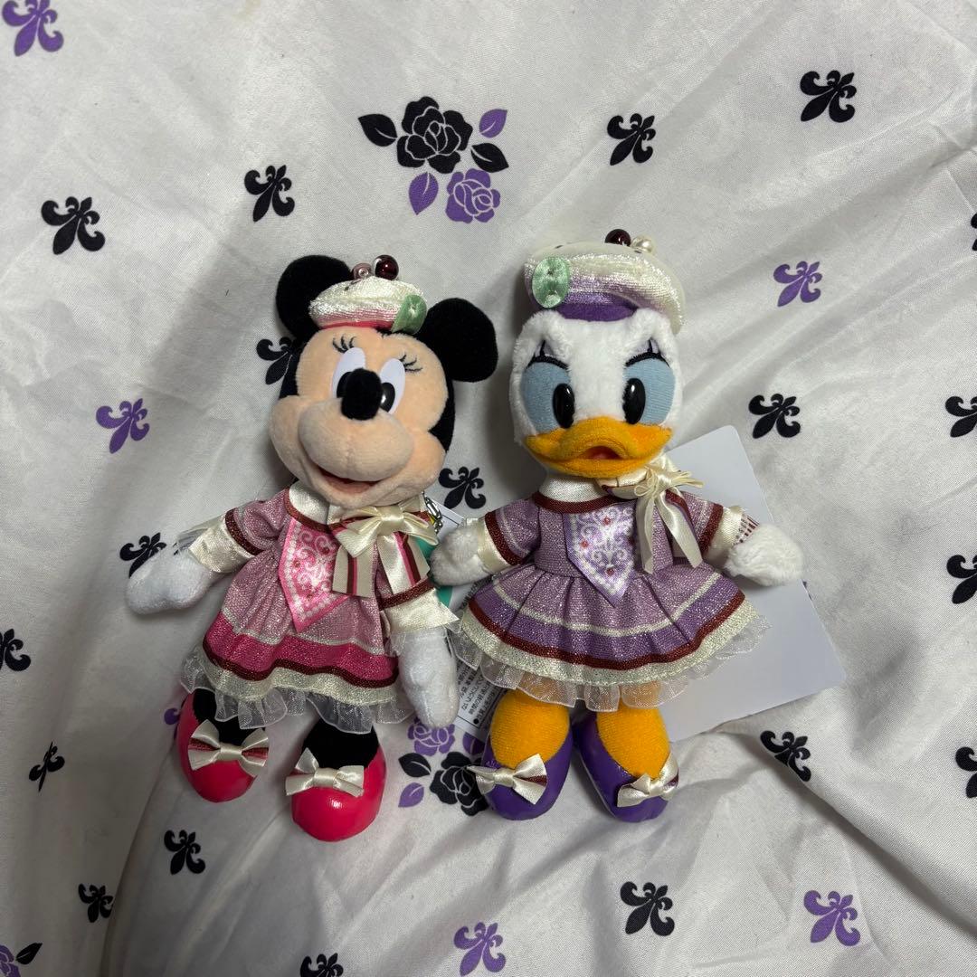 ぬいぐるみ　デイジー　ミニー ディズニー　カチューシャ　ヴァネロペ　パルパルーザ