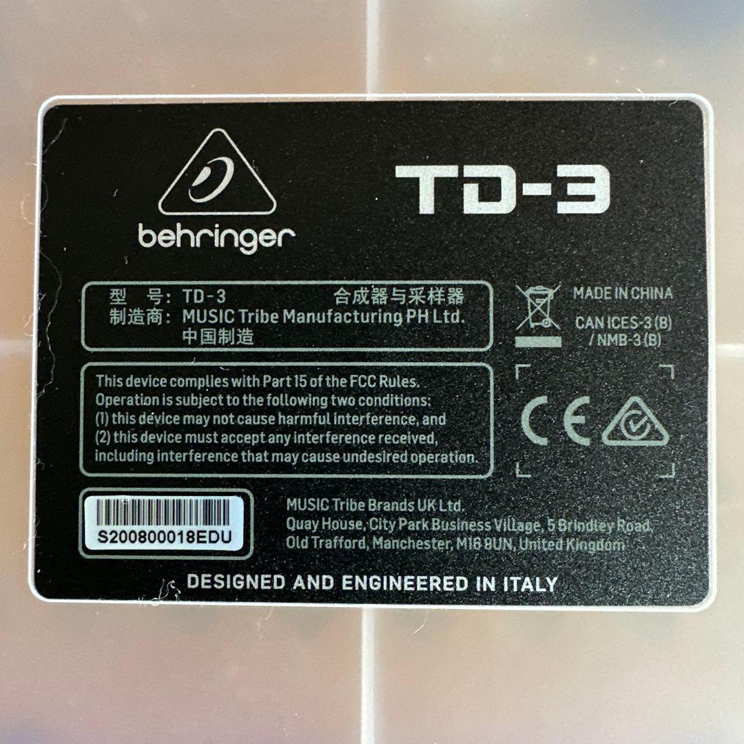 BEHRINGER TD-3 GP アナログシンセサイザー