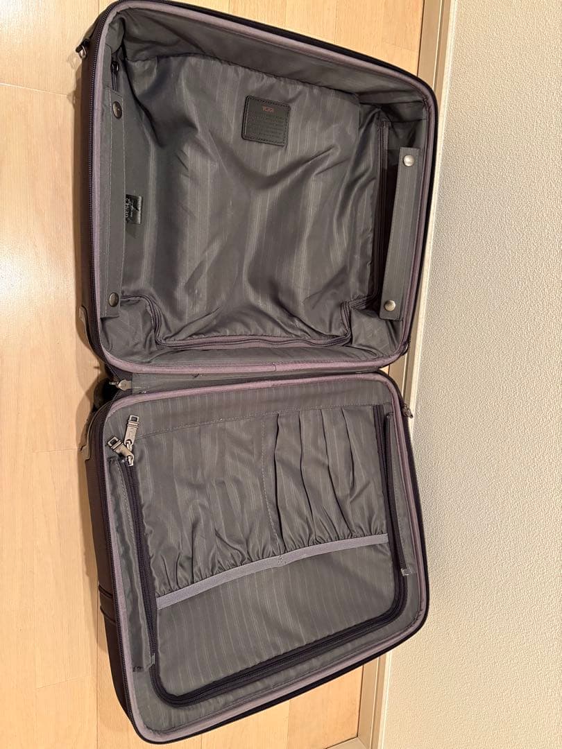 【たかぼーい】TUMI トゥミ 4輪キャリーバッグ 223004D4