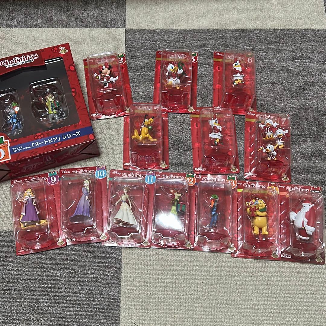 ディズニー　Happyくじ フィギュア15体 オーナメント3個
