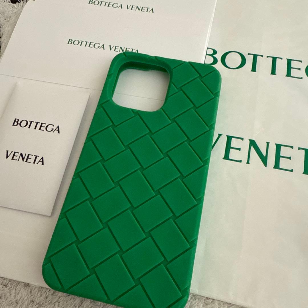 値下げ　bottegaveneta iPhone16promax シリコンケース