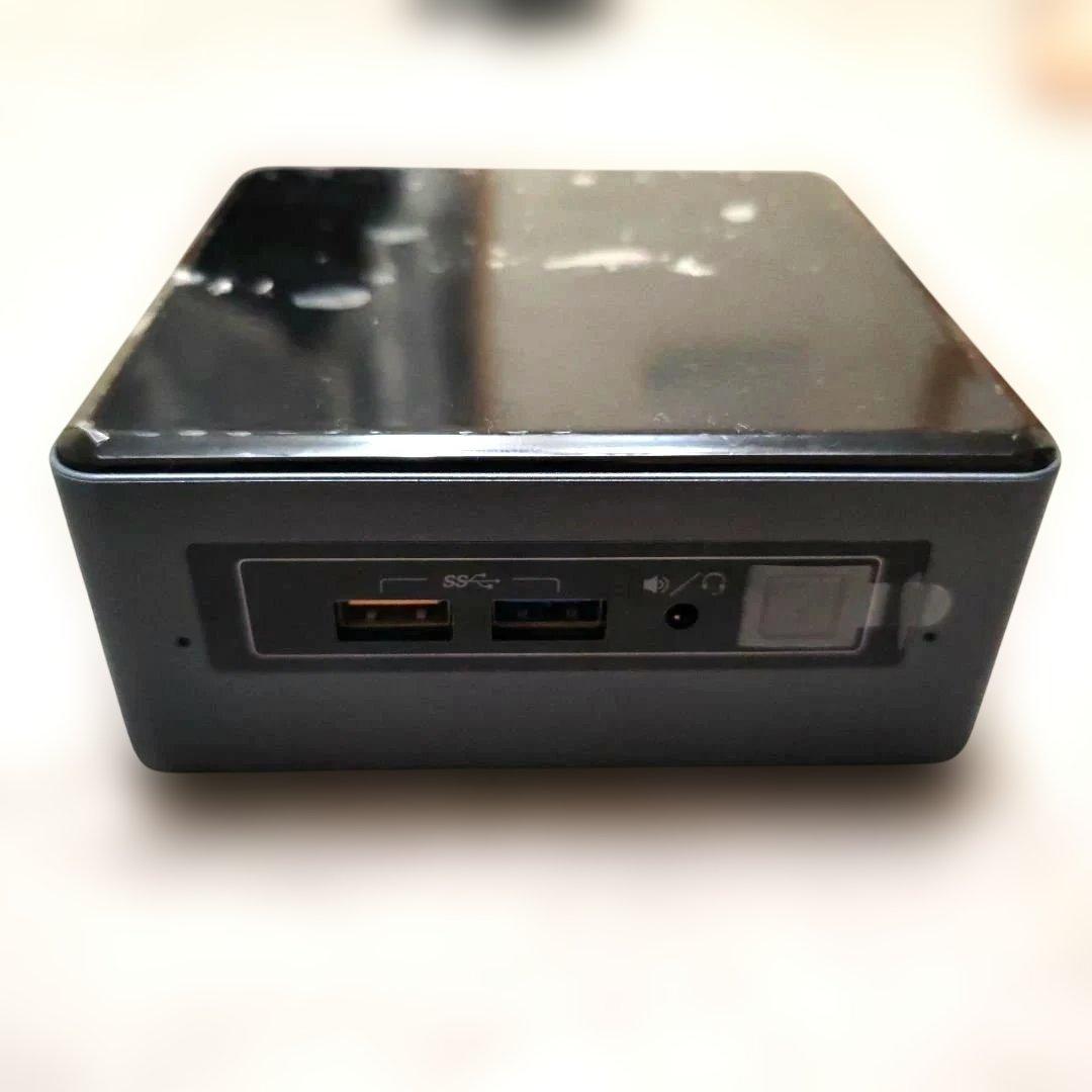 NAS中級者向け Intel NUCを自作NASに