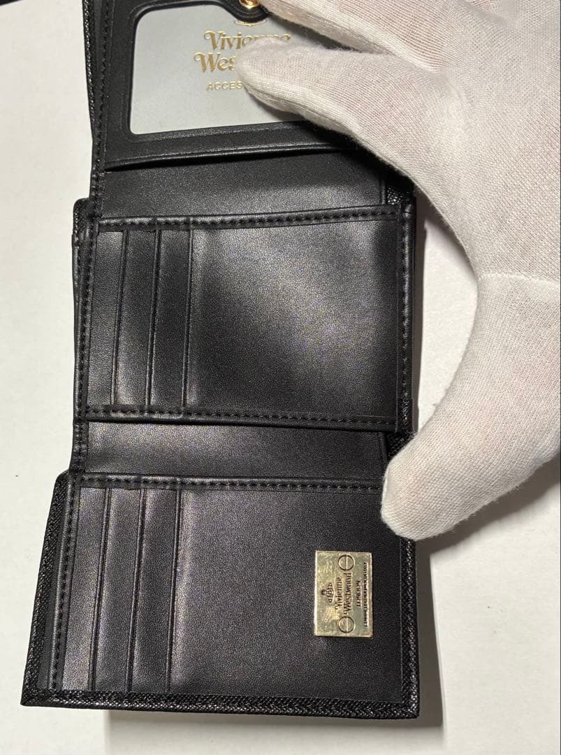 【新品】Vivienne Westwood 折財布 黒 シンプル がま口 定番