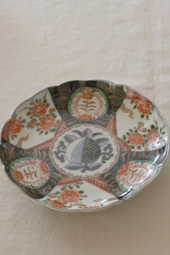 【古いものです】アンティーク　レトロ　器　食器　皿　骨董　色絵　大皿　中皿　小皿