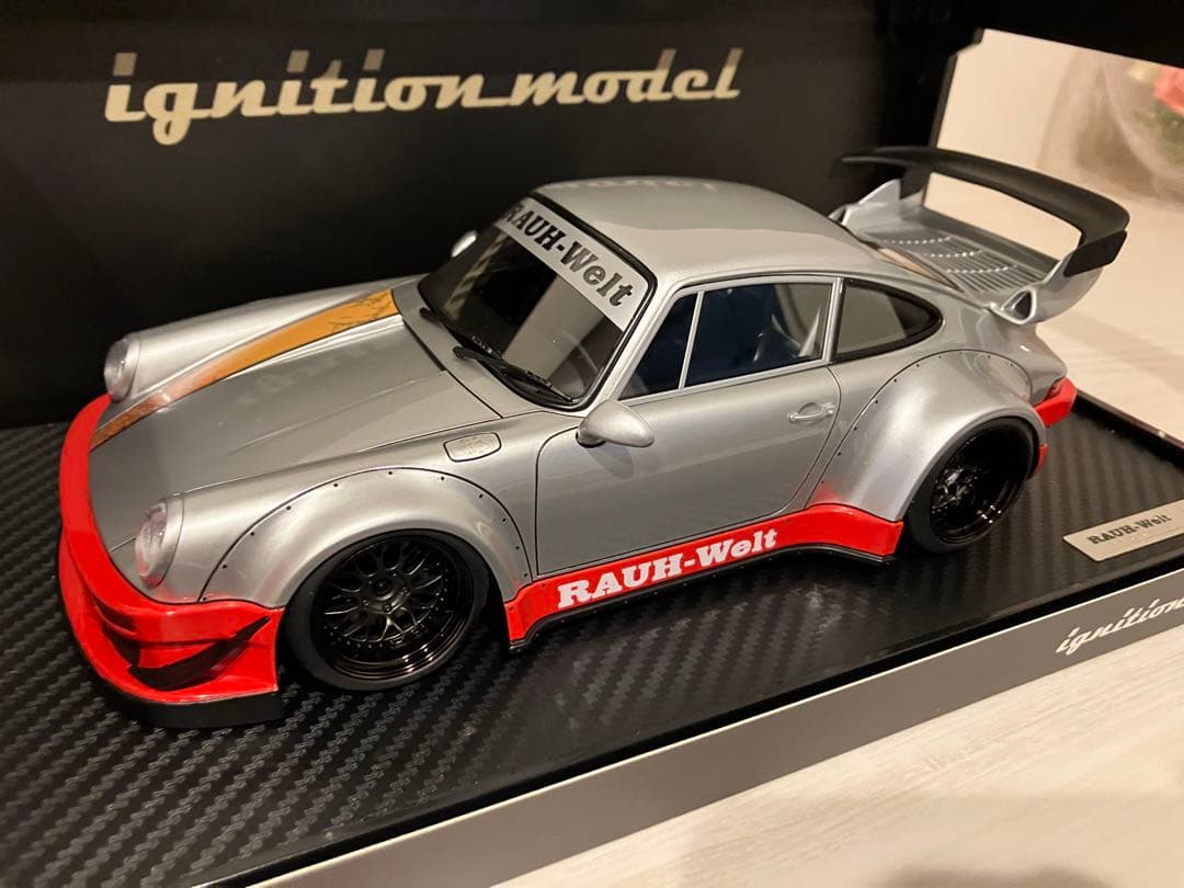美品　1/18 IGモデル ポルシェ RWB 930