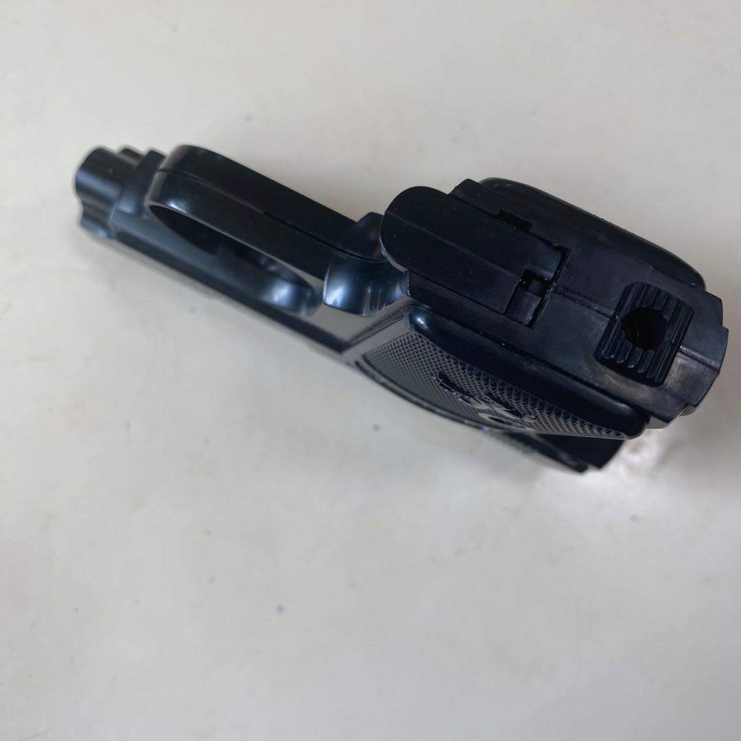 レプリカ　コルト25オート　固定スライド　ガスガン