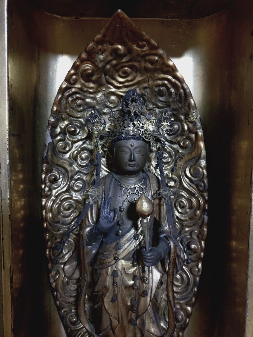 木彫 玉眼 聖観音菩薩立像 仏像 仏教美術
