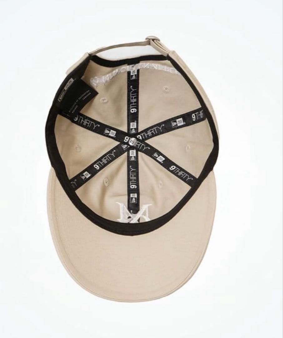 Mrs.GREEN APPLE 9THIRTY MGA LOGO CAPベージュ