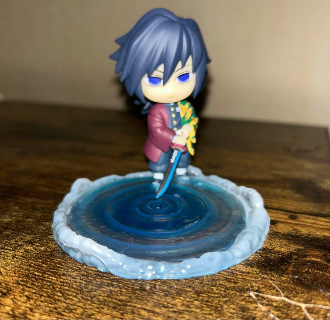 鬼滅の刃 ほーるどフィギュアミニ 冨岡義勇 水の呼吸 拾壱ノ型 柱稽古 凪
