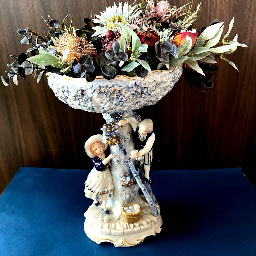 西洋アンティーク風ドールスタンド、小物入れ　2点