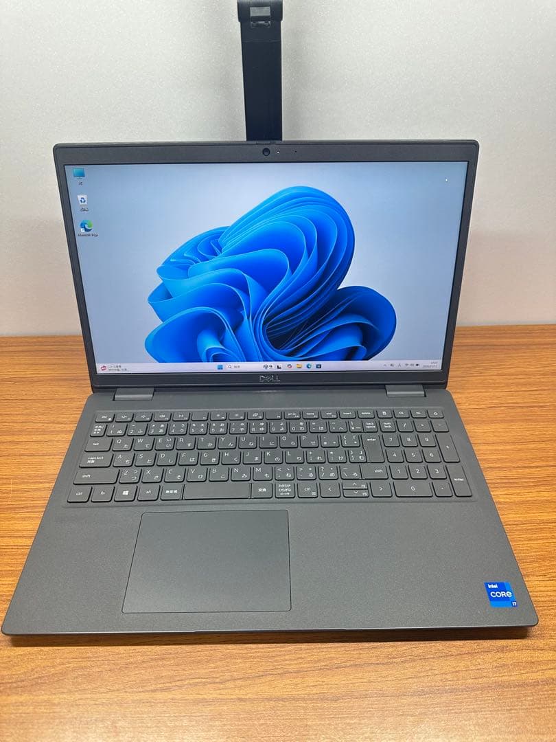 Windowsノート本体 Dell Latitude 3520 i7-1165G7 8Gb 256Gb