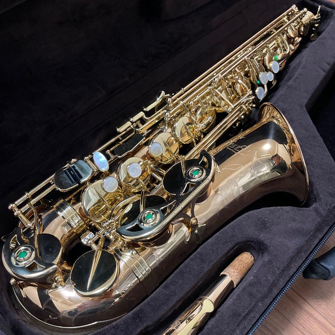 ど*ん様 ゴールド サックス本体 ケース付き