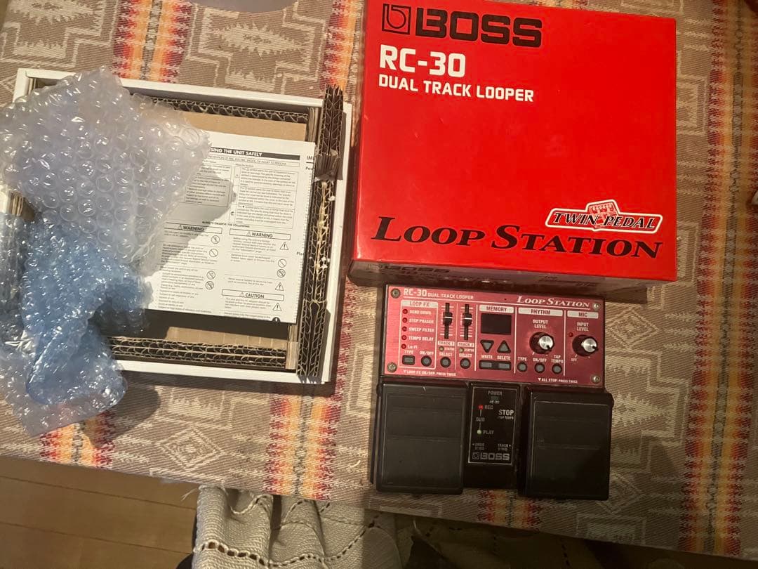 BOSS RC-30 デュアルトラックルーパー