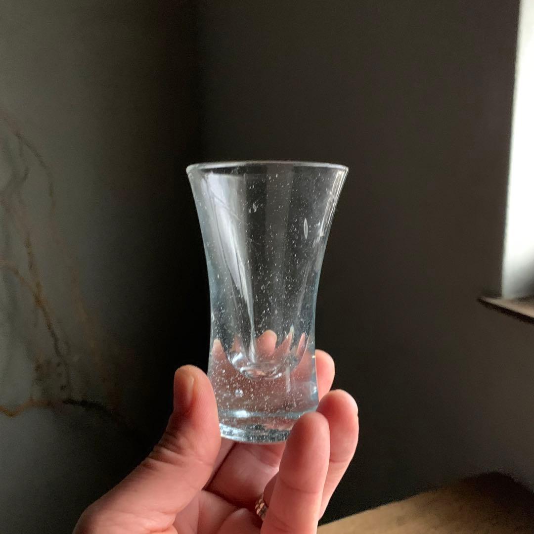 気泡のあるグラス 昭和レトロ 古道具 アンティーク 琉球ガラス？
