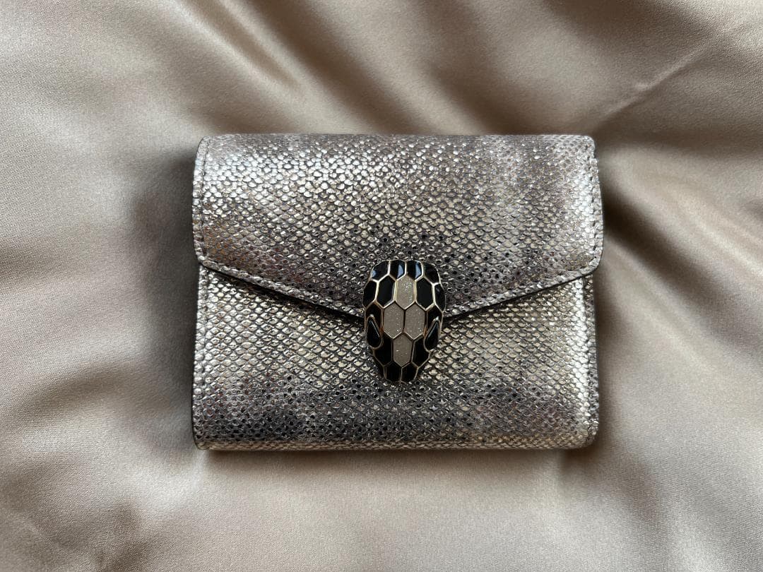 ブルガリ☆セルペンティ フォーエバー 三つ折り財布