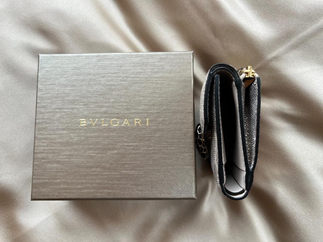 ブルガリ☆セルペンティ フォーエバー 三つ折り財布
