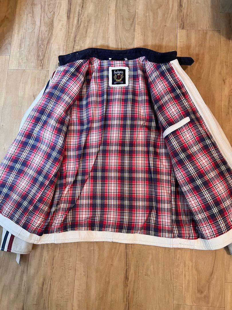 ショット　ホワイト シングルライダースジャケット　クラシックレーサー