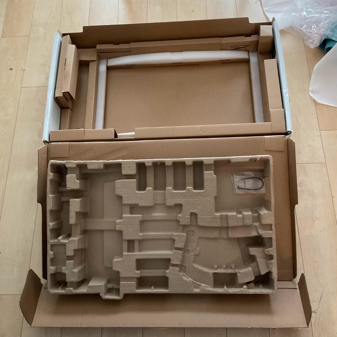 Dell S3221QS 31.5インチ 曲面4Kモニター ディスプレイ