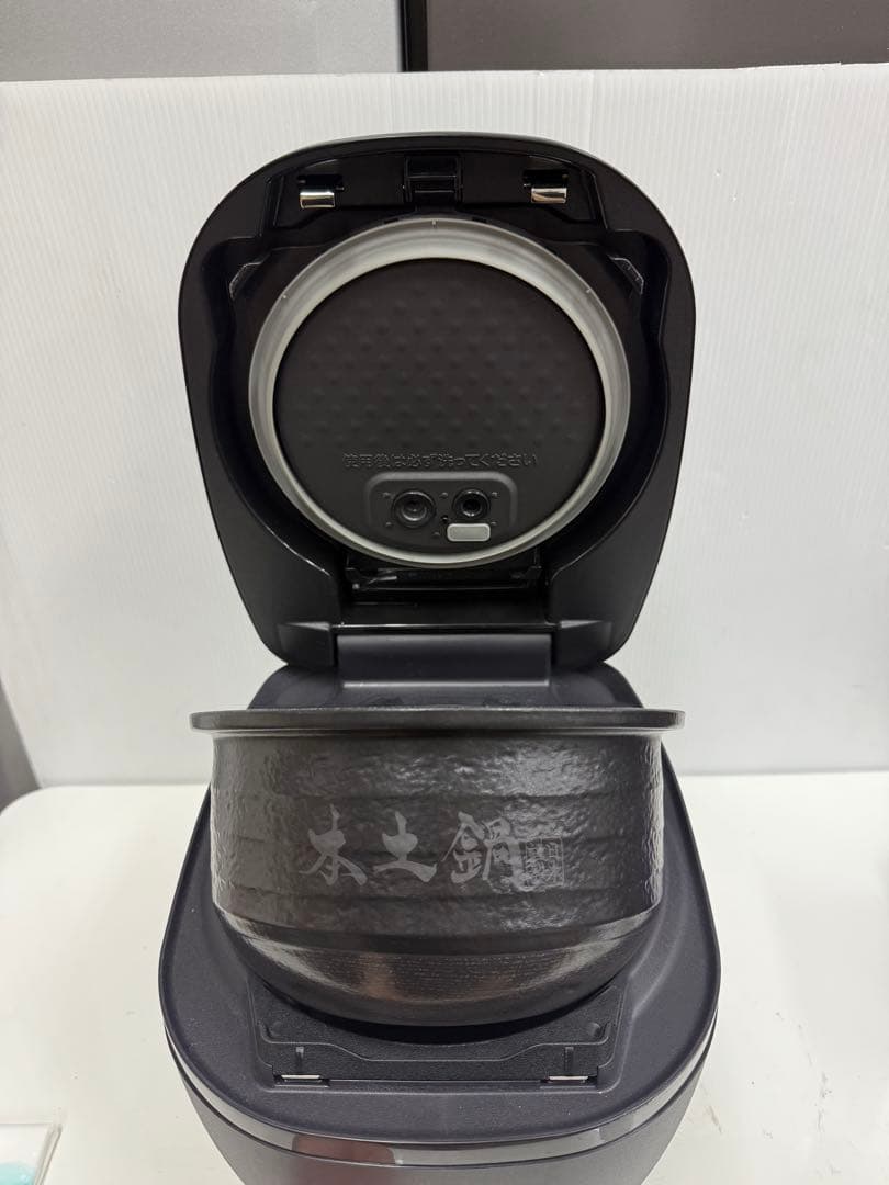 TIGER タイガー IH圧力炊飯ジャー JPH-J100 5.5合炊き