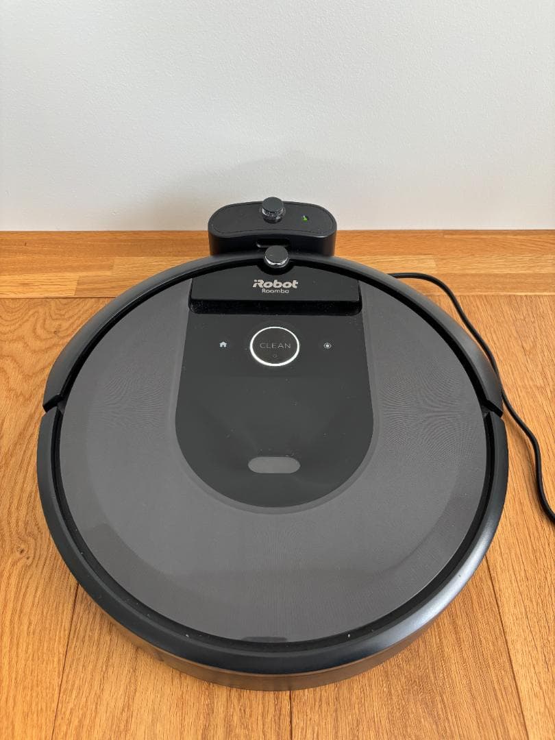 iRobot Roomba i7本体 (付属品有り)