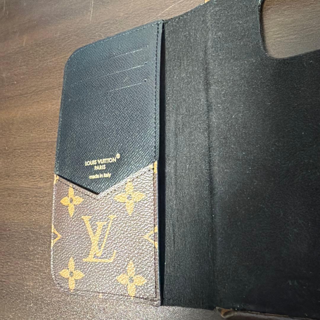 Louis Vuitton 手帳型ケース　iPhone16Proフォリオ