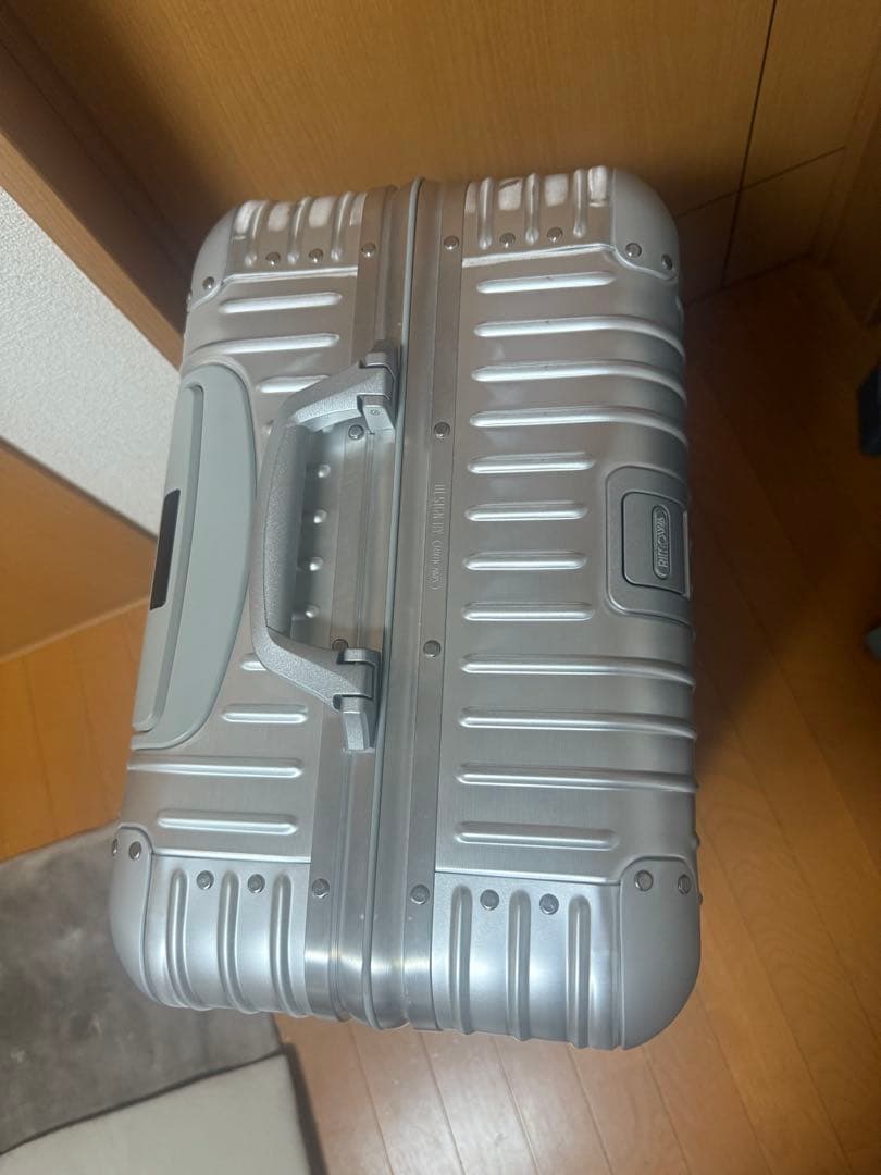 「美品」RIMOWA TOPAS E-tag リモワ トパーズ　６７リットル