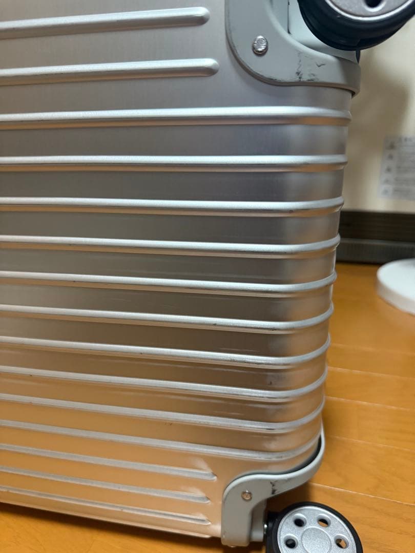 「美品」RIMOWA TOPAS E-tag リモワ トパーズ　６７リットル