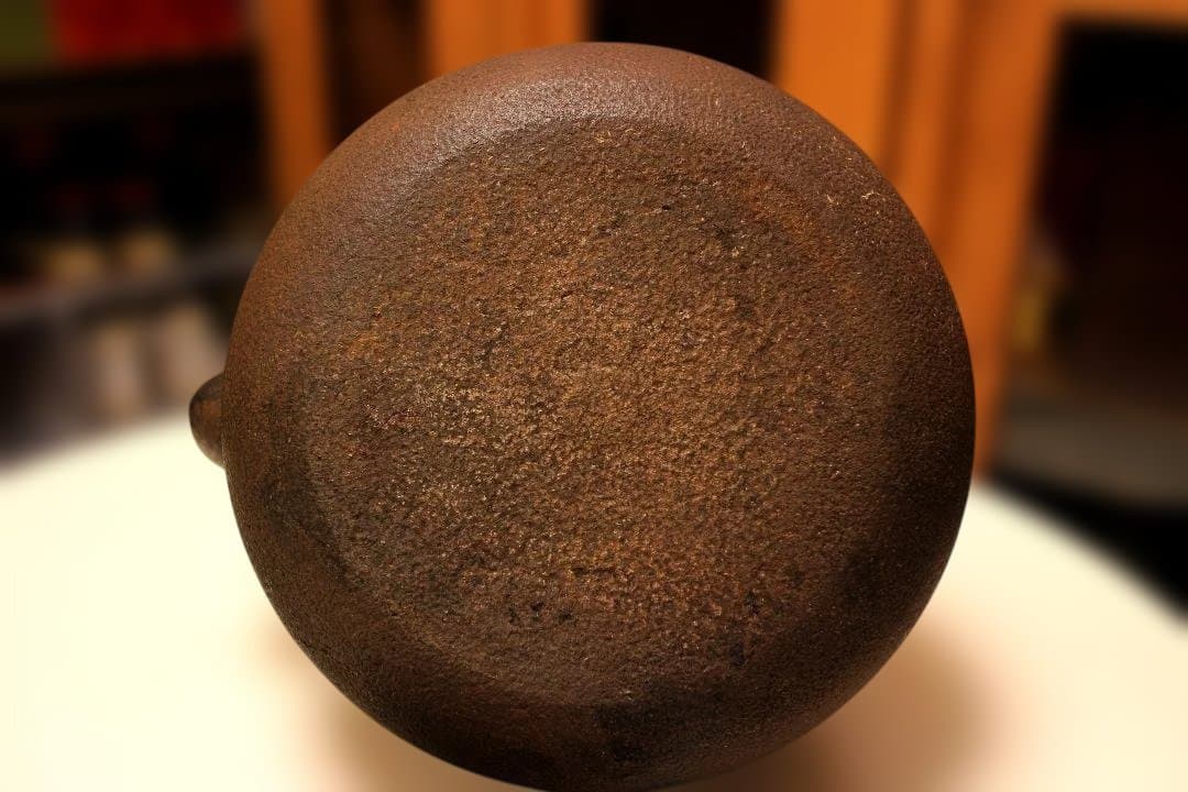 鋳鉄製 花模様 鉄瓶