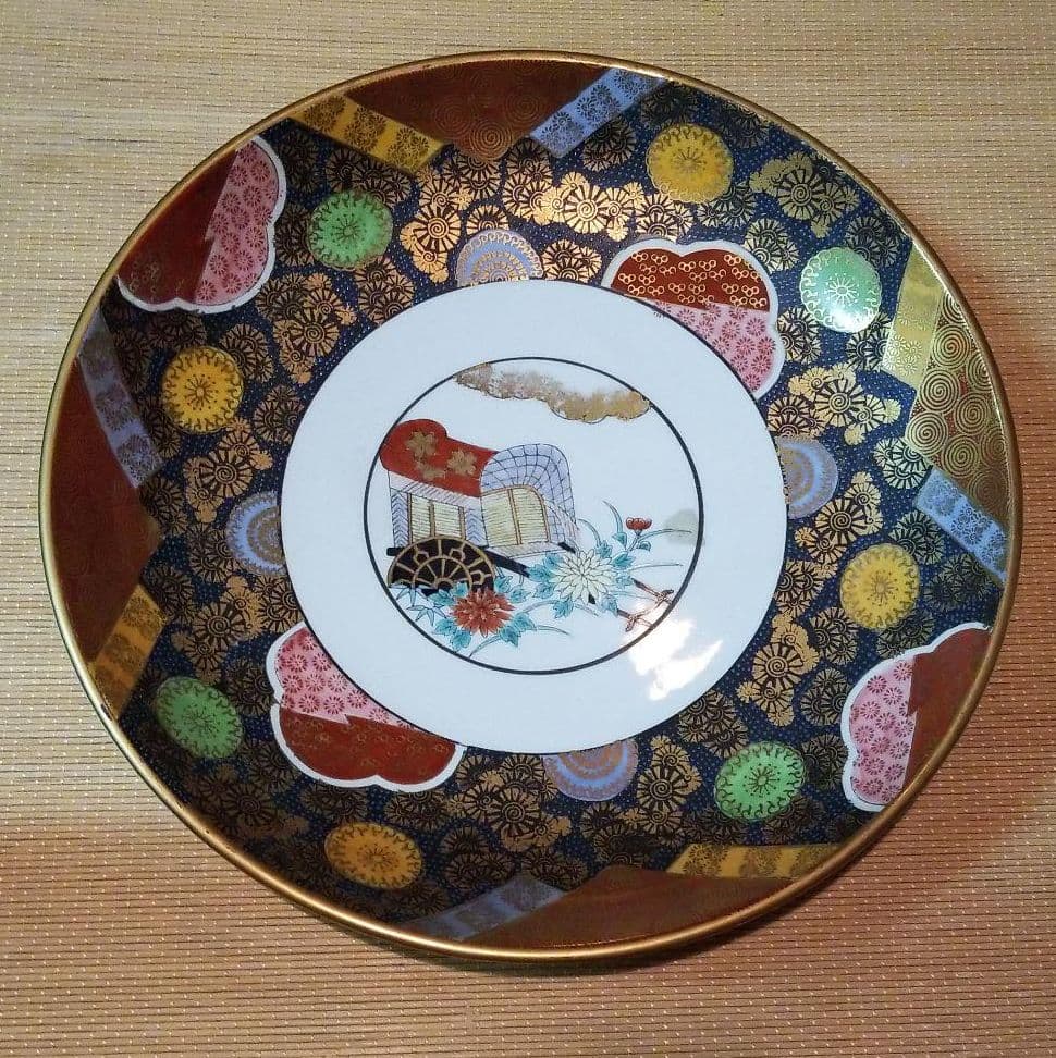 有田焼大皿御所車に鶴 直径39センチほどのものです
