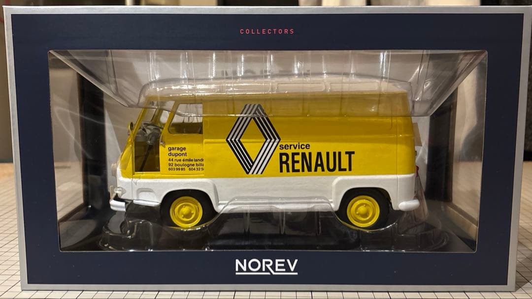 NOREV 1972 Renault Estafetts サービスカー　1:18