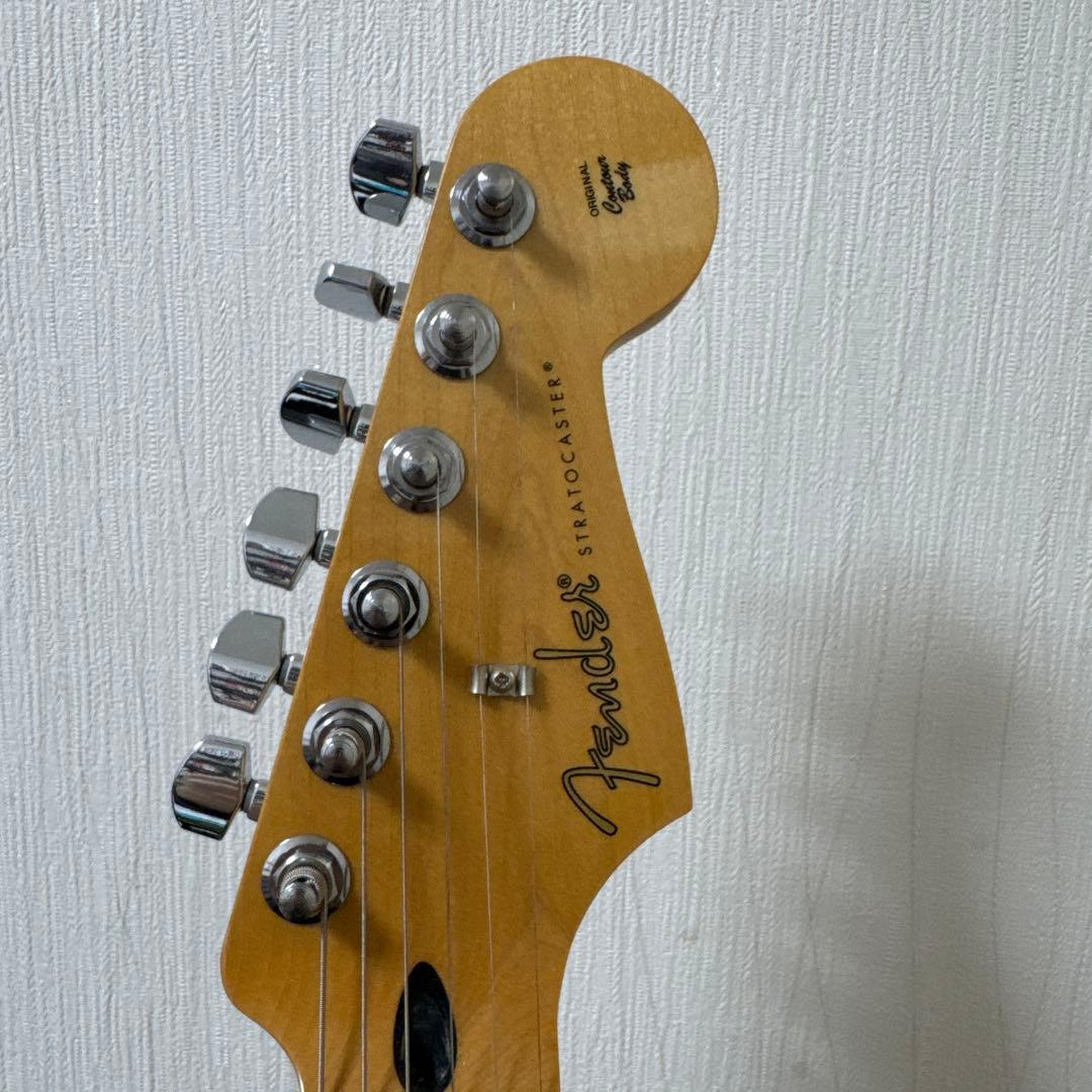 ギター Fender Stratocaster Maple Fingerboard