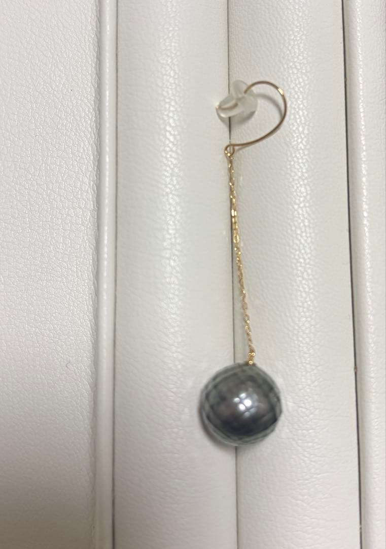 K18黒蝶パール（約11mm）ピアス