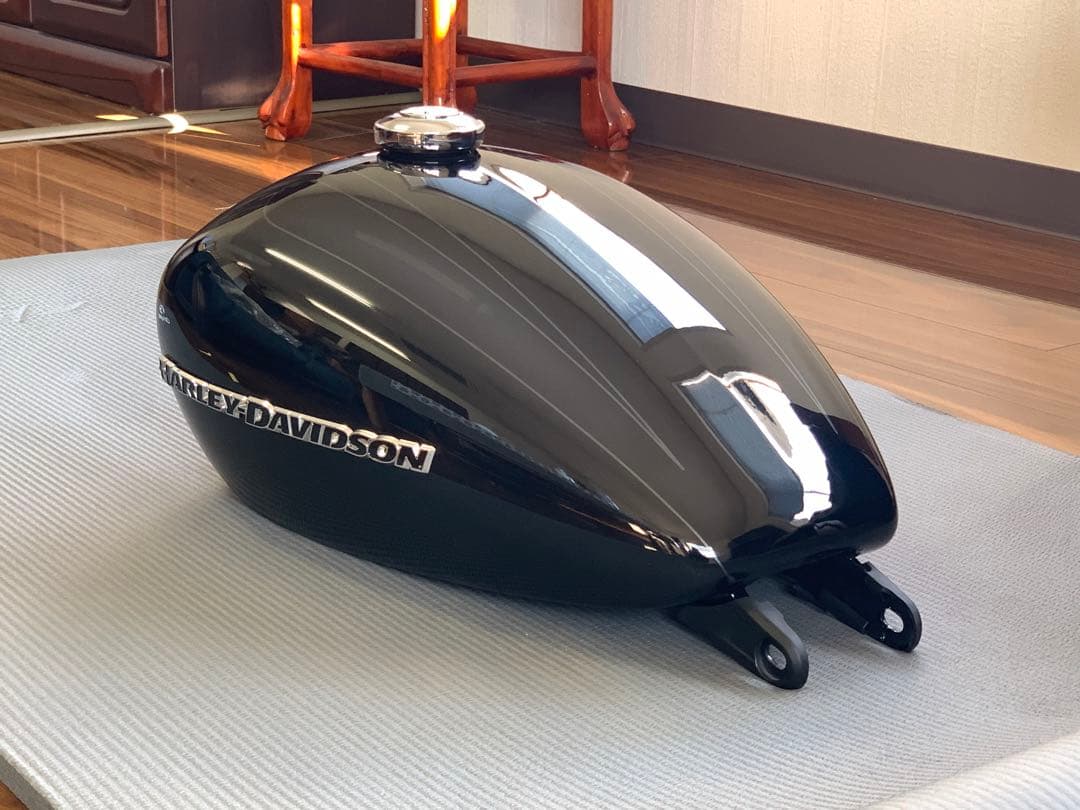 ハーレー FXBRS 2019 純正タンク