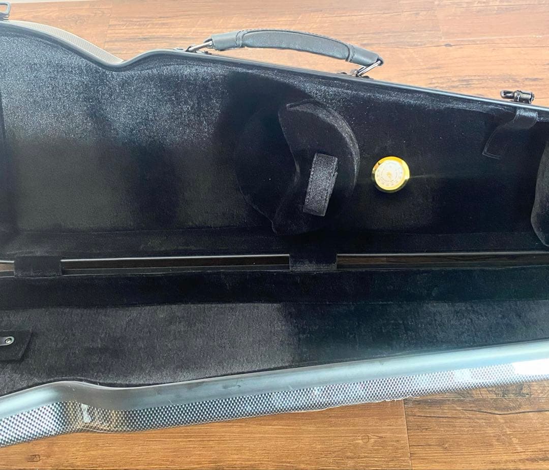 KYLIESMAN バイオリンケース 4/4 カーボン製 付属品付き