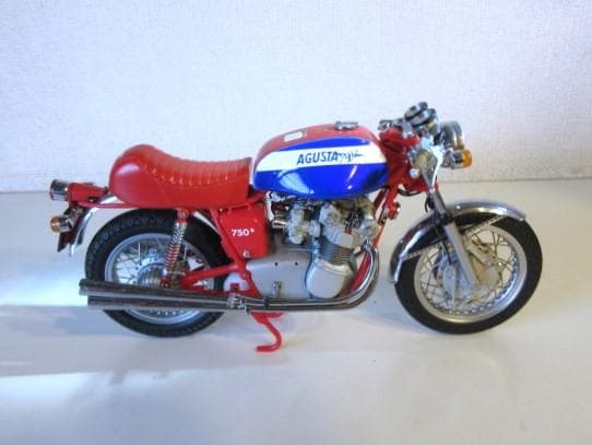 特価 MINICHAMPS (1/12) ＭＶ アグスタ 750S
