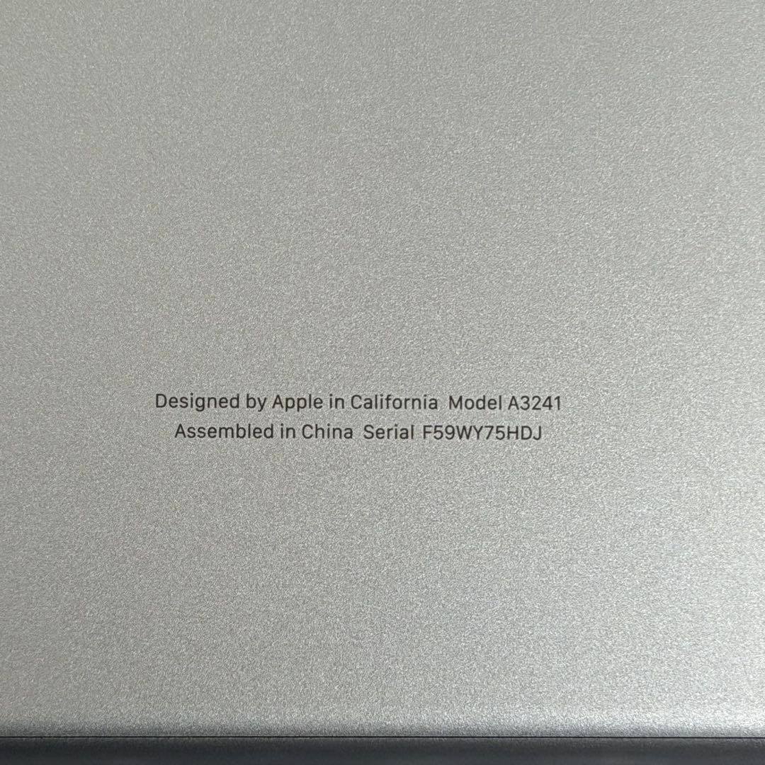 MacBook Air 15インチ M4 16GB 256GB 新品同様