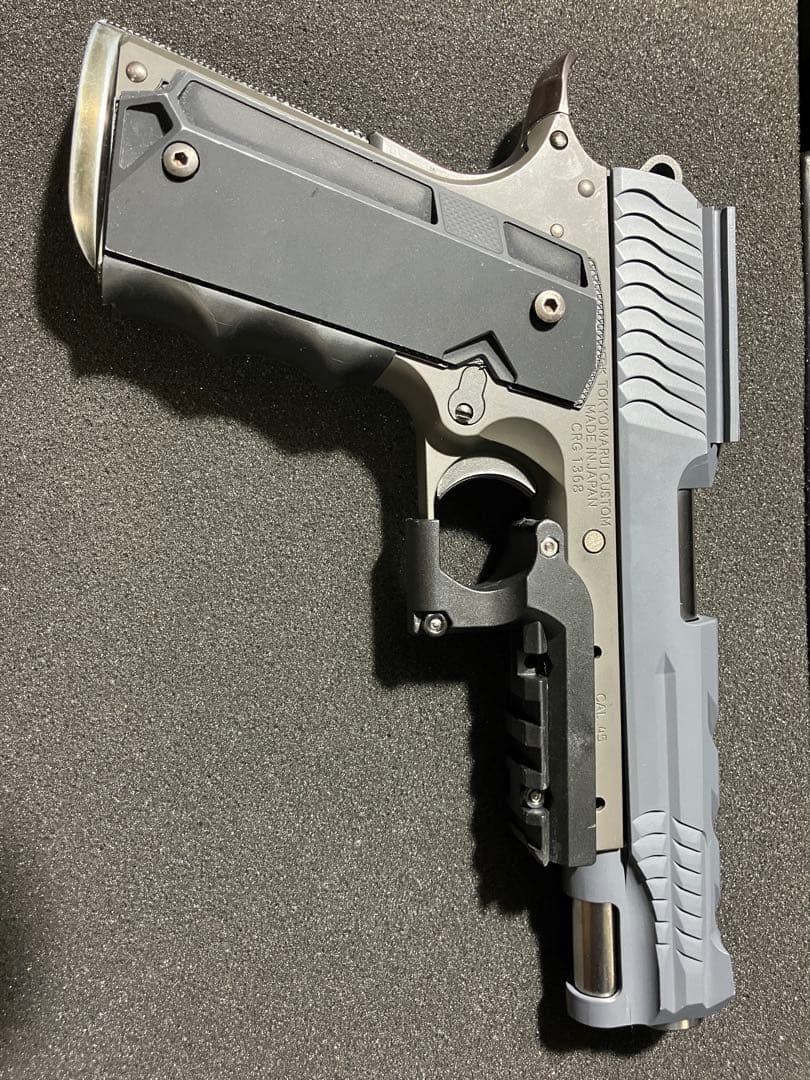 m1911 ガバメント　カスタム　ハンドガン　グリップ