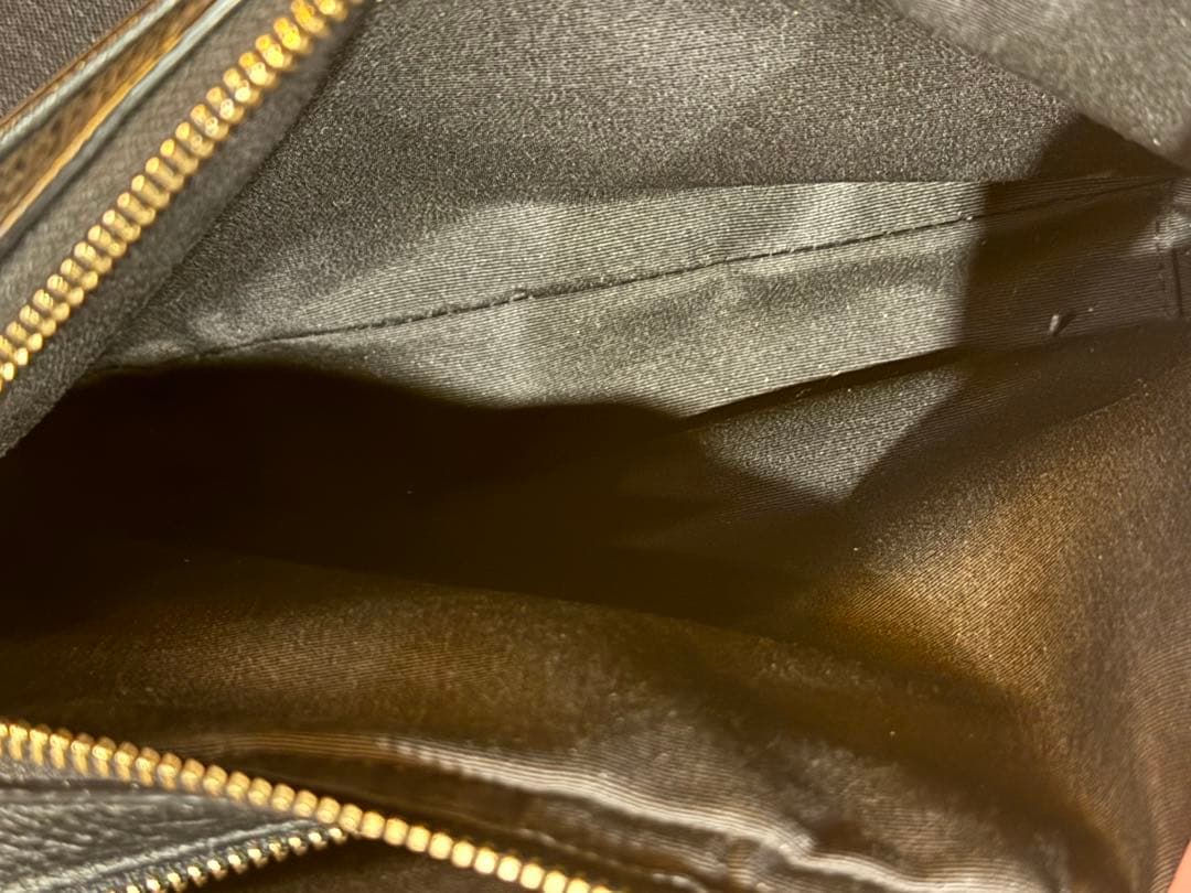 正規品 COACH (コーチ) レザーショルダーバッグ ブラック ゴールド